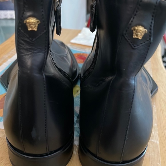 VERSACE Black Leather Ankle Boots Size 13/EU46 - Picture 6 of 10